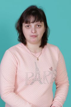 воспитатель первой квалификационной категории Петря Валентина Николаевна воспитатель первой квалификационной категории Петря Валентина Николаевна
